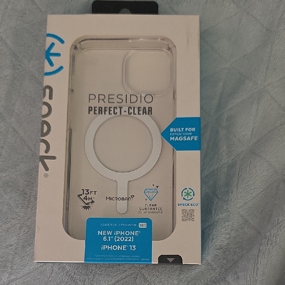 speck Other - Speck  Presidio Clear Case for iPhone 13 *6.1 Inch*
